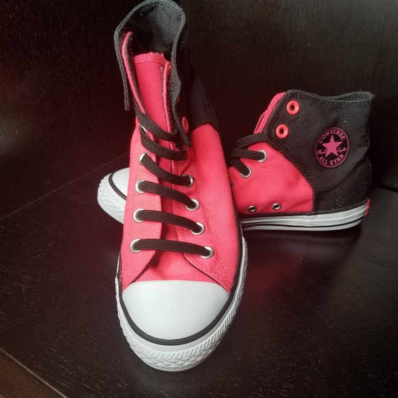 Converse Kids Chuck Taylor All Star Hi Top Sneaker - Picture 3 of 9